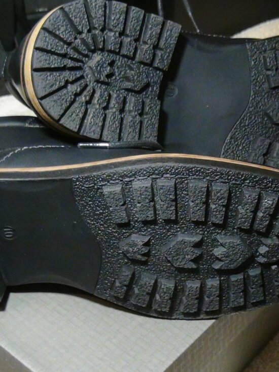 Freeman Hector Chukka Mens Ankle Boots MINT Casual Office F121054 Size 10 Black main image 11